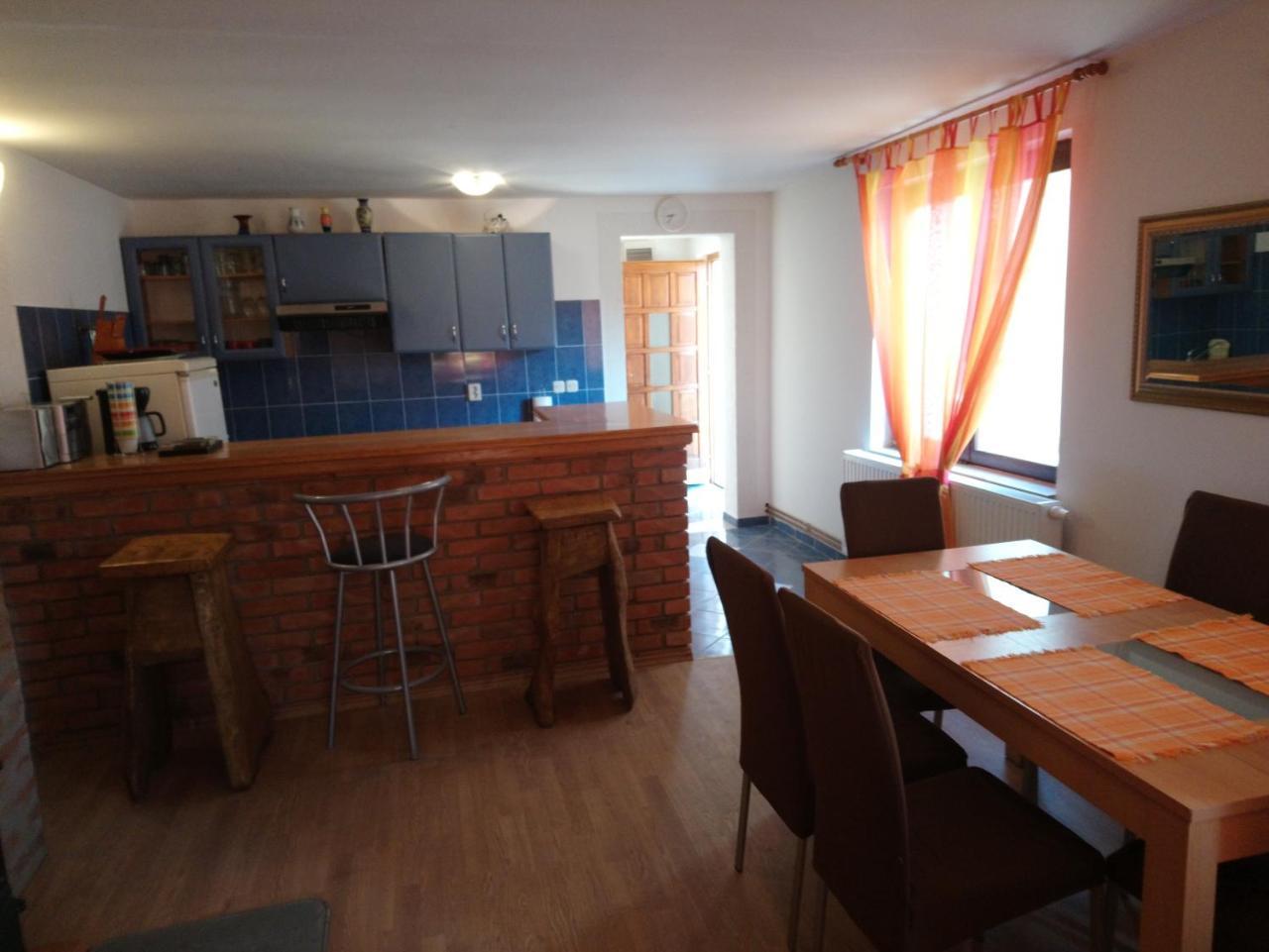 Studio Apartman Kotro Beli Manastir エクステリア 写真